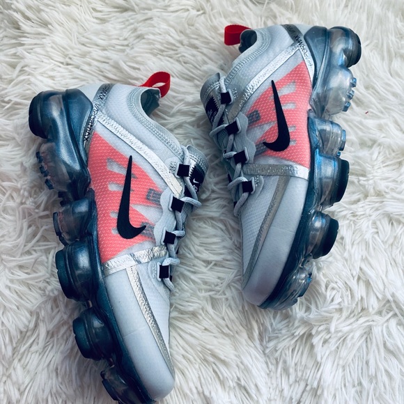 Nike Shoes - Nike Air Vapormax